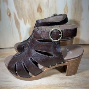 Dansko Demetra Brown Leather Peep Toe  Sandals Women’s Size 10